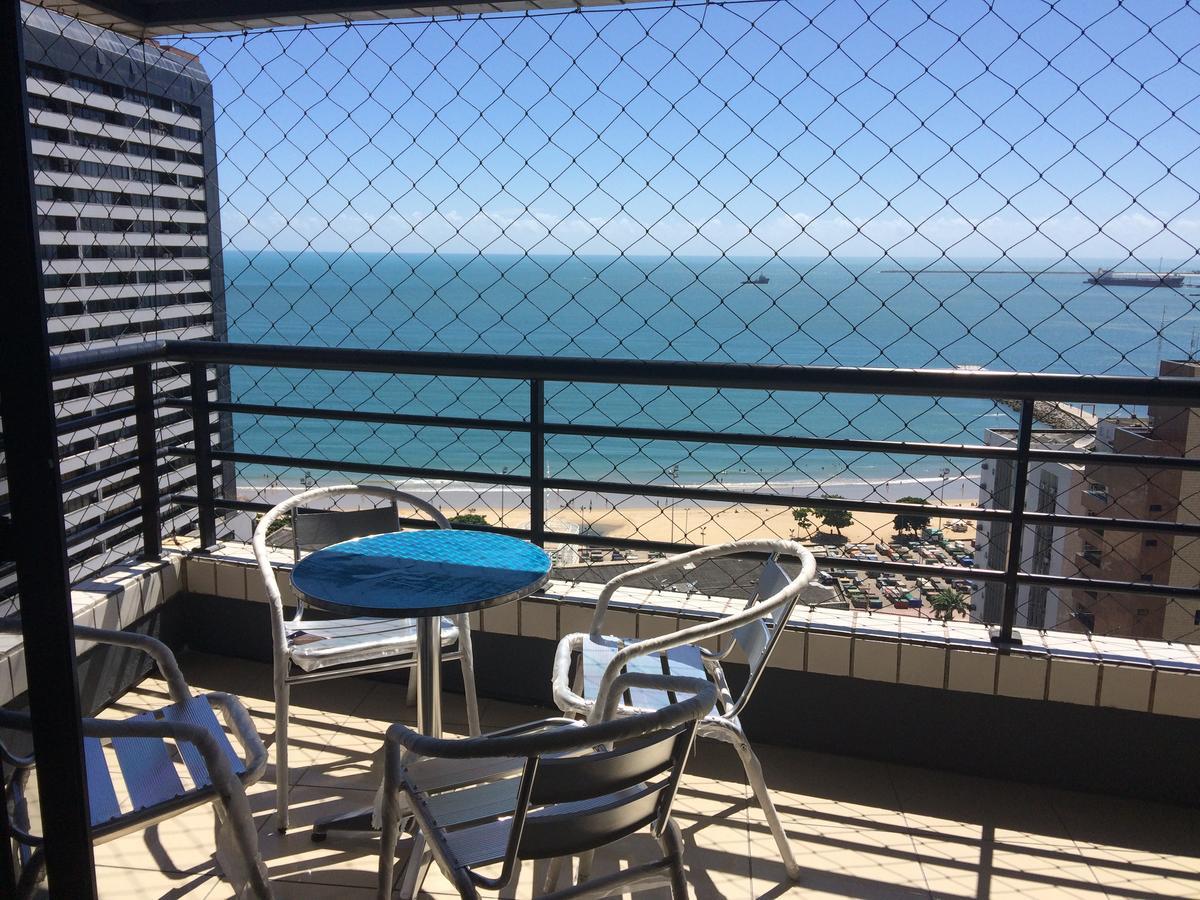 Apartamento Em Andar Alto Com Vista Mar Meireles Fortaleza  Esterno foto
