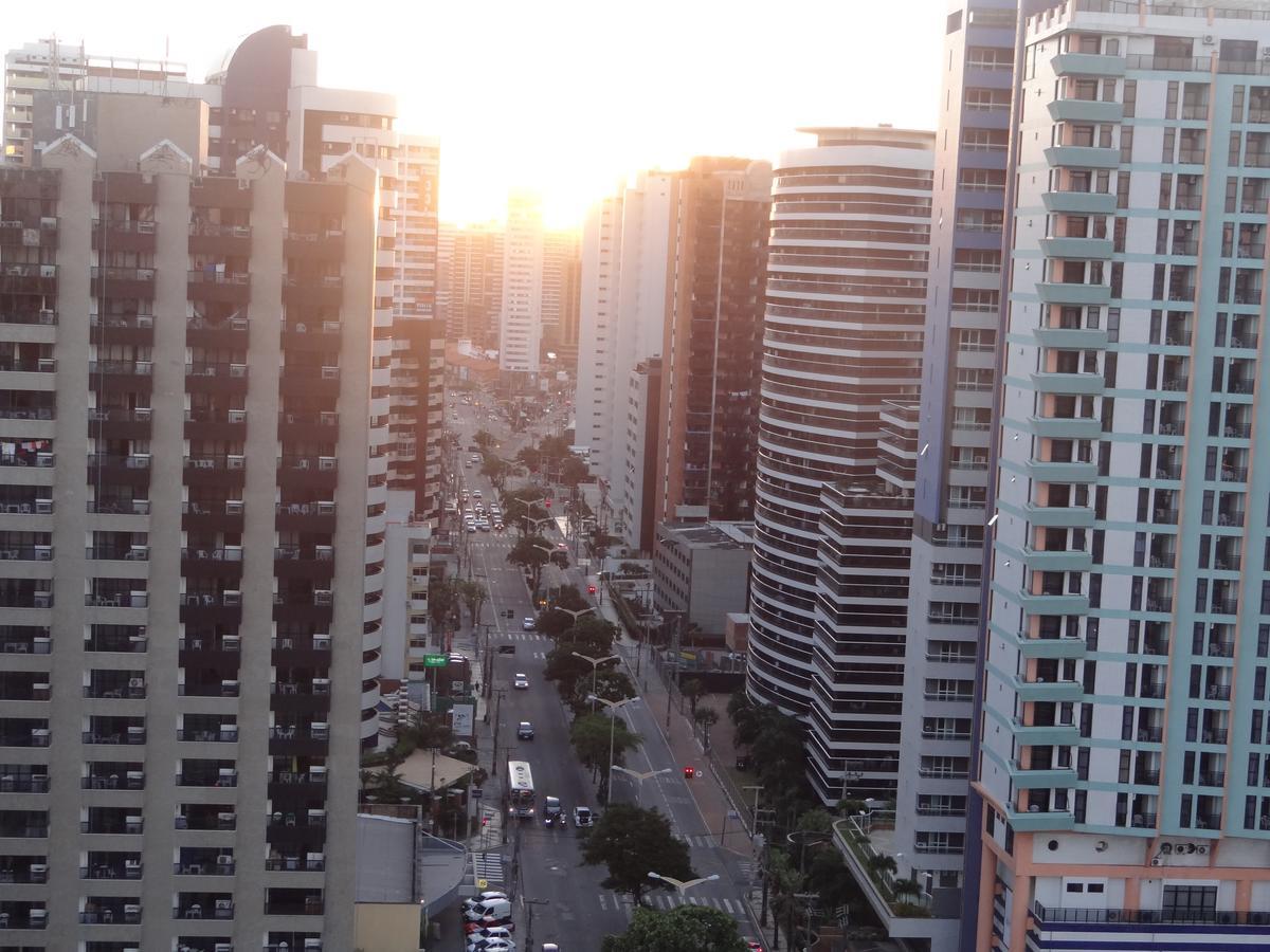 Apartamento Em Andar Alto Com Vista Mar Meireles Fortaleza  Esterno foto
