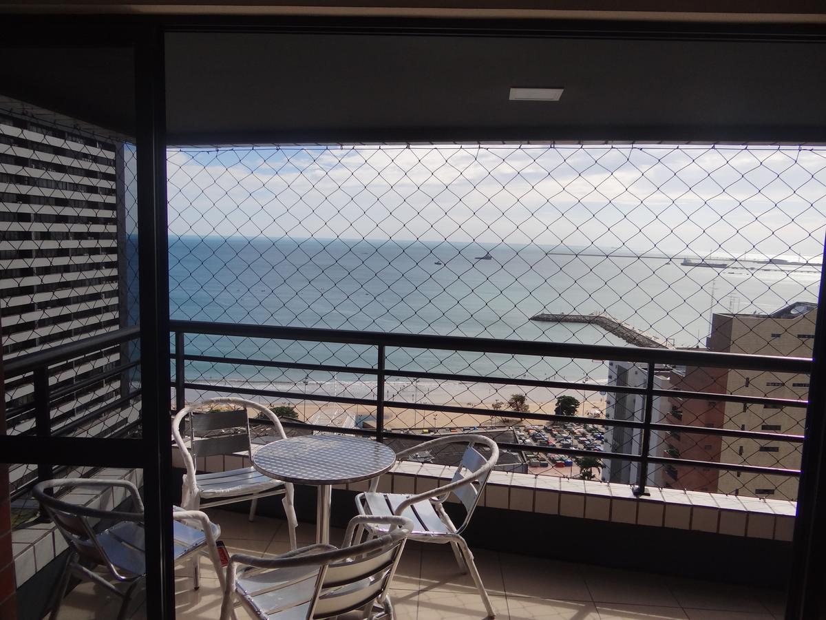 Apartamento Em Andar Alto Com Vista Mar Meireles Fortaleza  Esterno foto