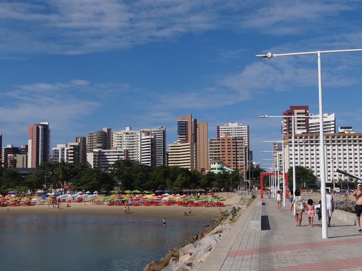 Apartamento Em Andar Alto Com Vista Mar Meireles Fortaleza  Esterno foto